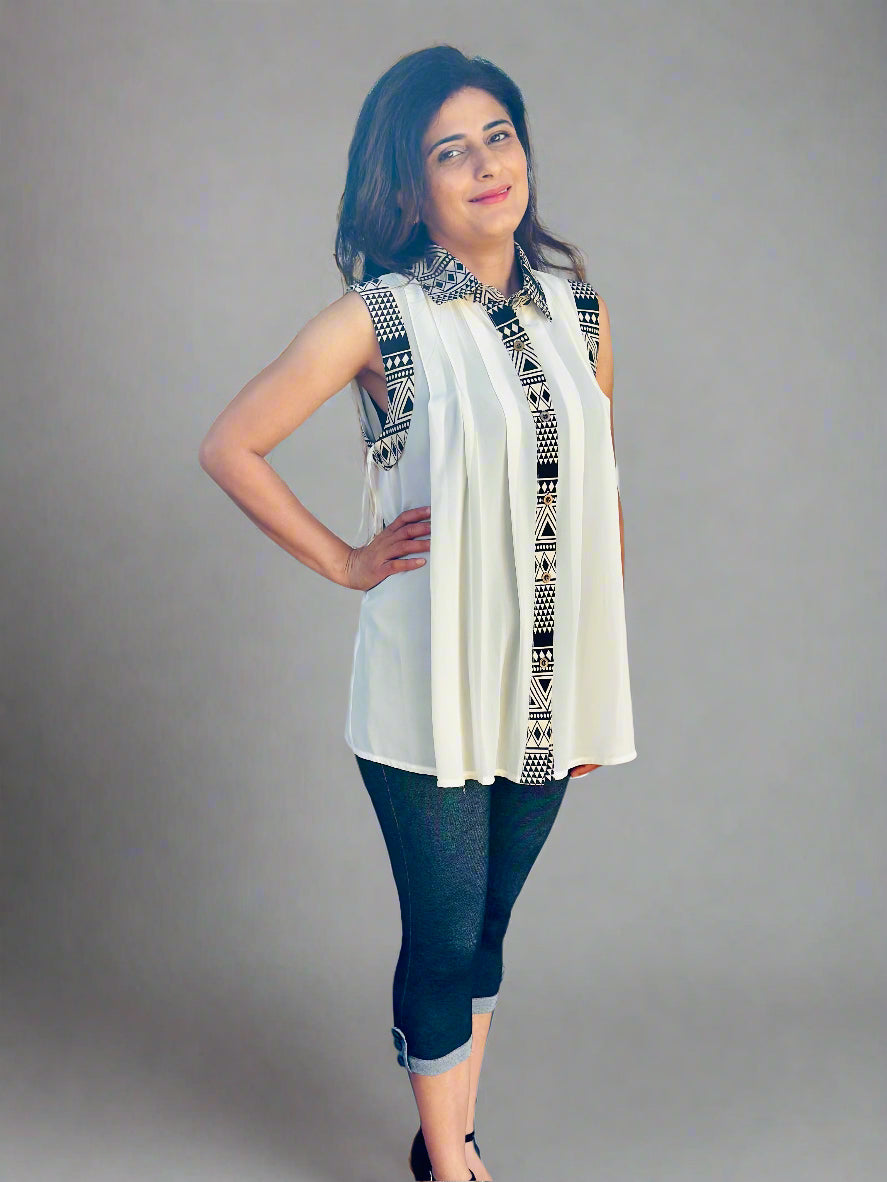 Sleeves less Top
