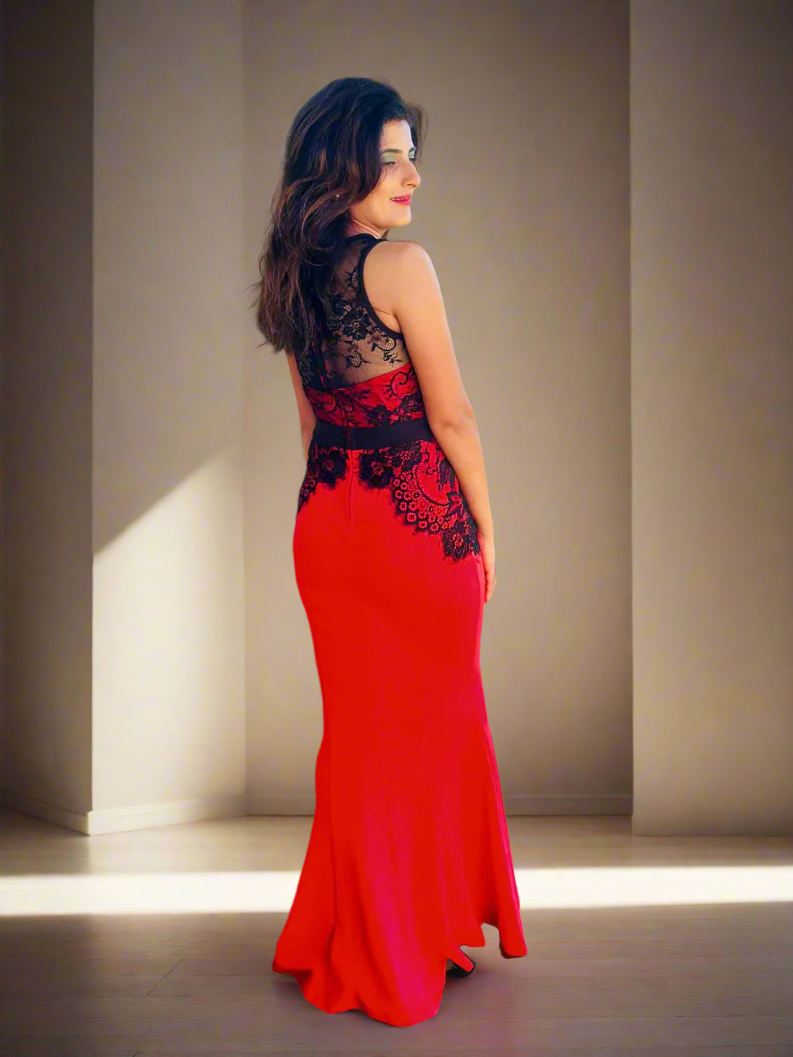 Red Sleeveless Dress