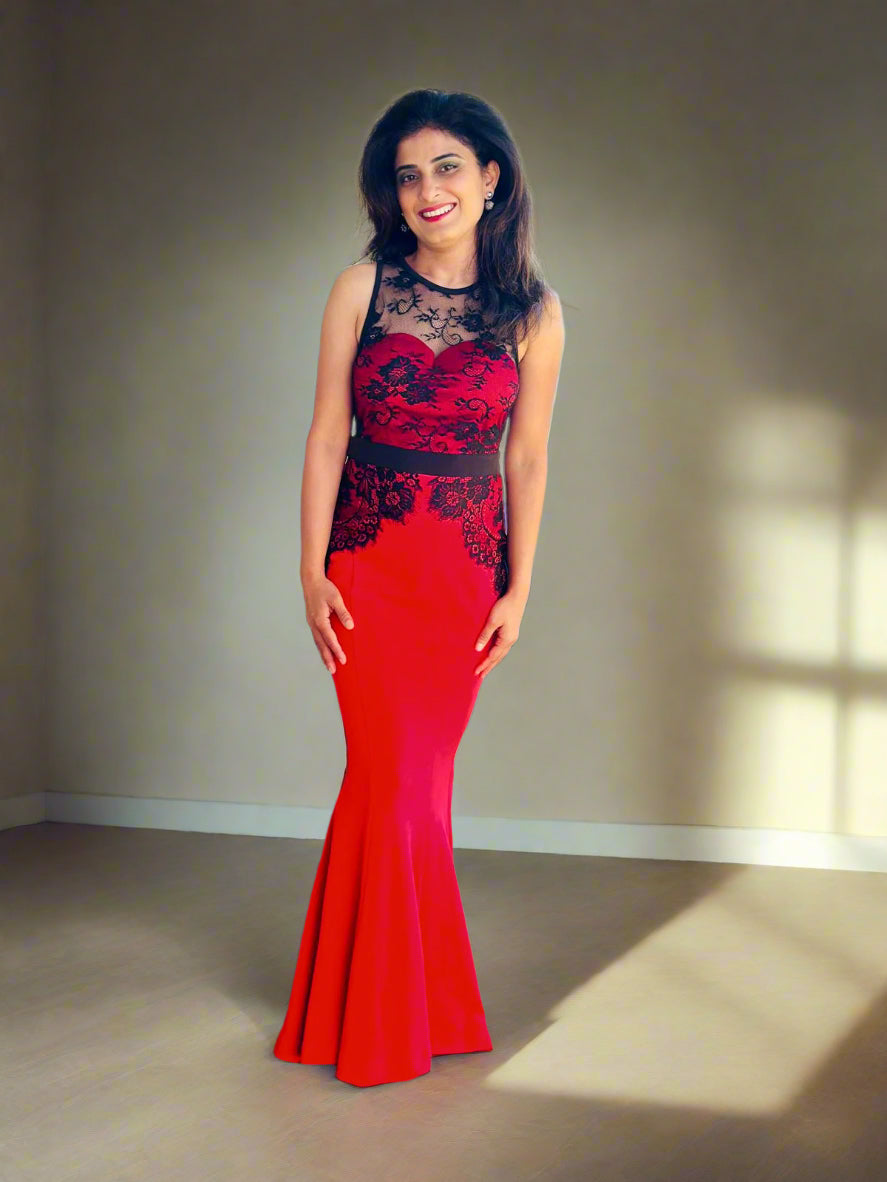 Red Sleeveless Dress